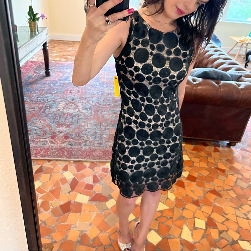 Alice + Olivia Polka Dot Shift Dress - Picture 6 of 7